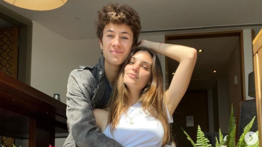 ¡Gran noticia! Juanpa Zurita celebra junto a Macarena Achaga con champán, ¿van a ser papás?