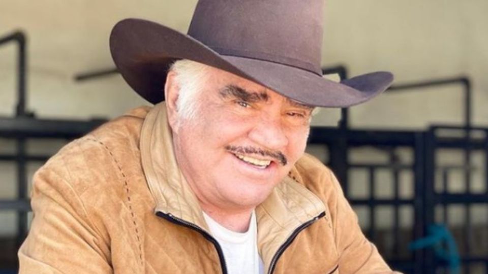 Periodista dice tener pruebas de que Vicente Fernández tiene muerte cerebral. Foto: Instagram @_vicentefdez