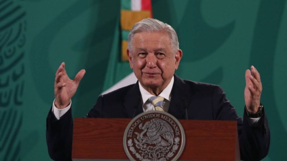 AMLO anunció la regularización de los autos irregulares. Foto: Cuartoscuro