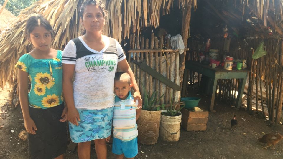 No hay un censo de menores en la comunidad, los cuales carecen de una buena alimentación y sufren enfermedades. Foto: Jeny Pascacio