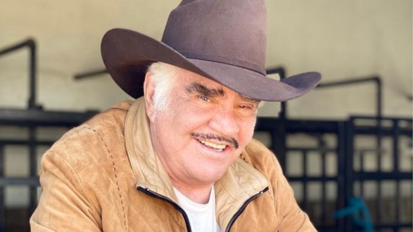 Vicente Fernández abandona área de TERAPIA INTENSIVA; es reportado como estable