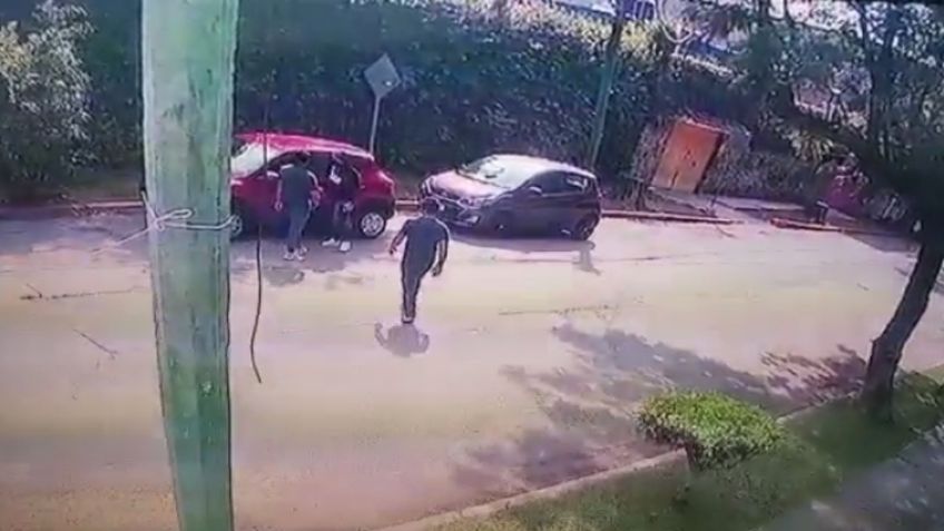 Así balearon a una joven durante intento de asalto en Cuernavaca | VIDEO