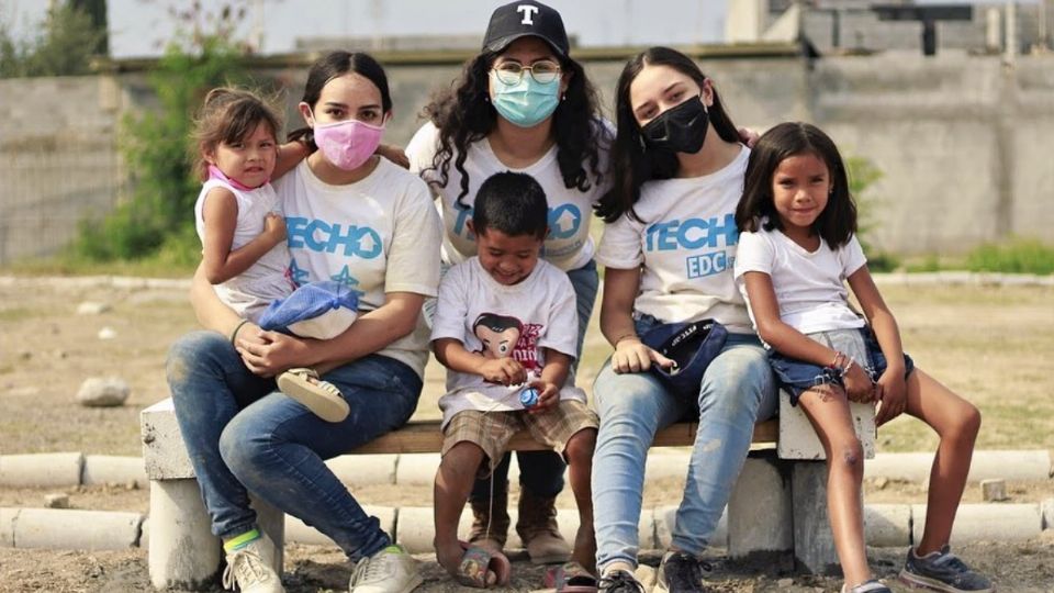 Fundación TECHO ayuda a los más vulnerables. Foto: Especial / HTV