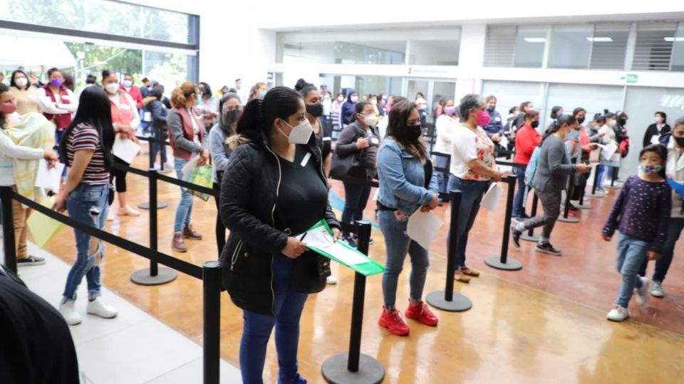 Los pagos se realizarán en tres exhibiciones de mil 500 casa uno. Foto: Especial