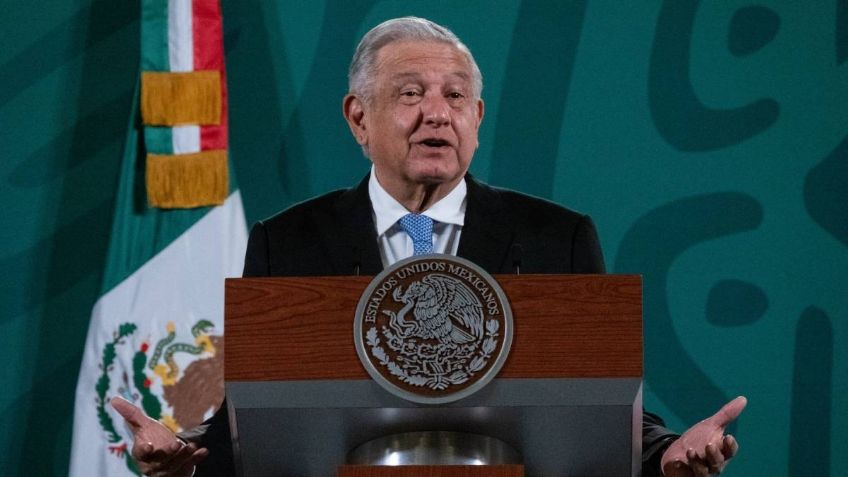 “La Chancla y la Changa”: AMLO da una clase de apodos criminales y señala a los de "cuello blanco"