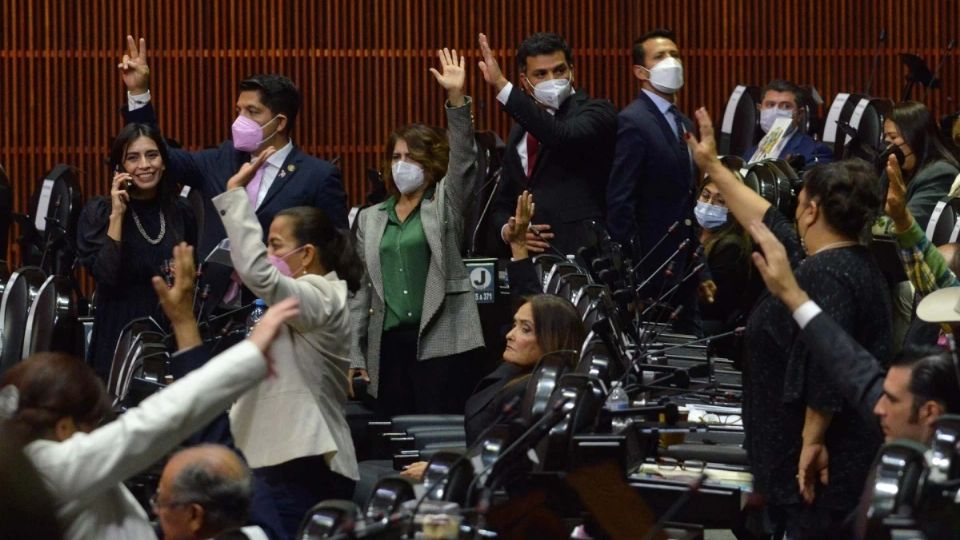 Diputados mantienen el RFC obligatorio a jóvenes de 18 años (Foto: Cuartoscuro)