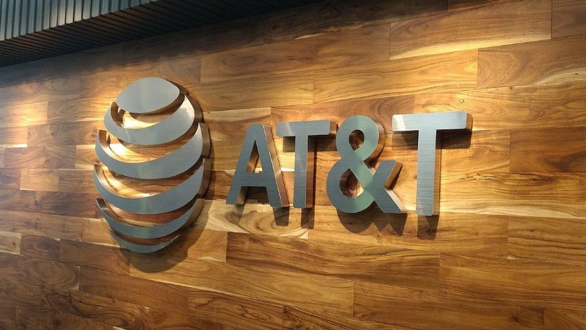 Crecen 12.6% ingresos de AT&T durante el tercer trimestre