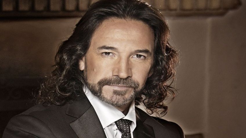 Marco Antonio Solís es muy celoso, asegura su esposa