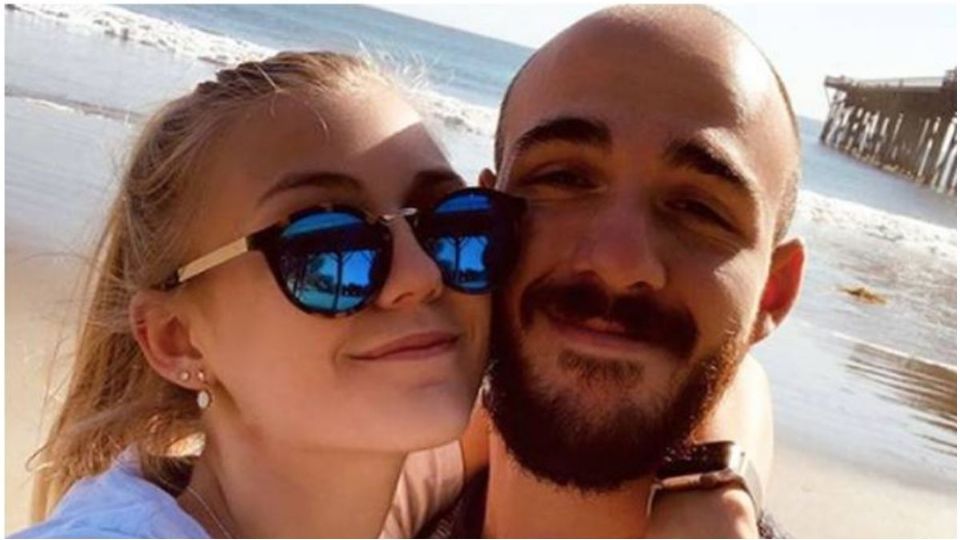 Las autoridades buscaban a Brian Laundrie tras la muerte de su novia 
(Foto: Instagram @bizarre_design)