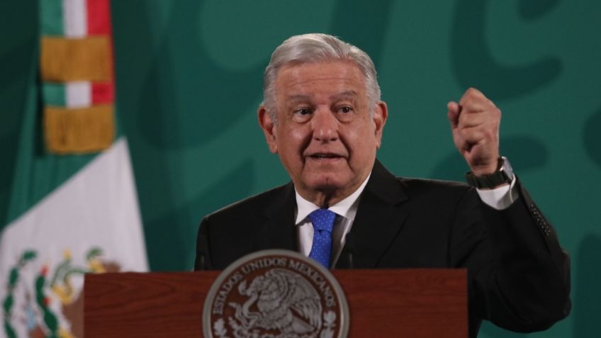 Esto valen las monedas con la cara de AMLO que se venden en internet