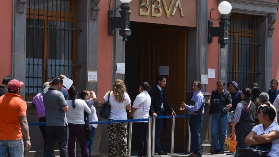 Ahorrar se trata de un hábito que conduce a las personas a vigilar, cuidar y disciplinar sus gastos. FOTO: Cuartoscuro