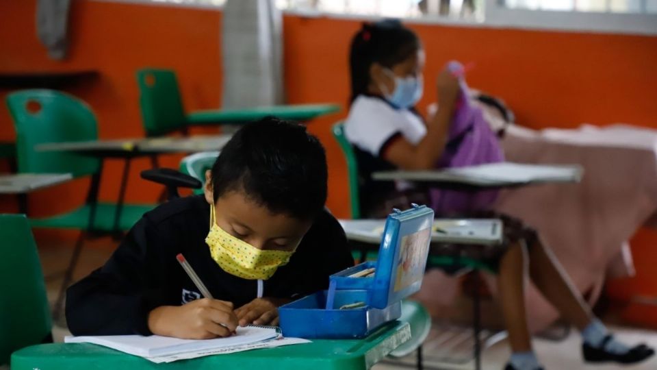 CDMX abre convocatoria para apoyar escuelas públicas (Foto: Cuartoscuro)