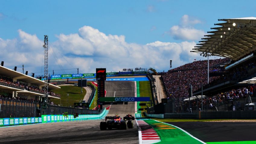 ¡Checo Pérez al podio del GP de Estados Unidos! Llegó TERCERO; Verstappen se llevó la victoria