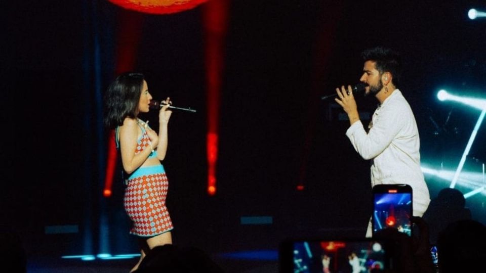 Evaluna y Camilo interpretaron por primera ocasión Índigo en un concierto (Foto: Instagram @camilo)