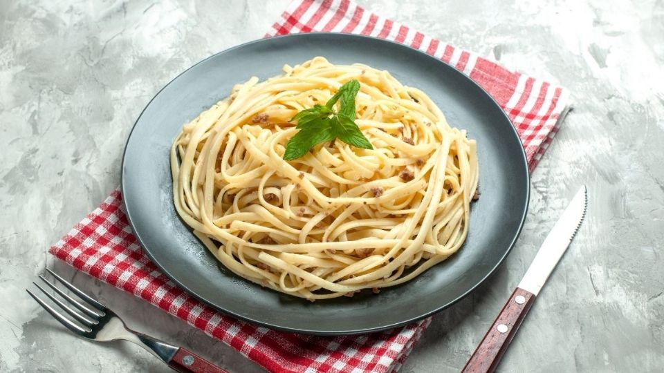 Efectos negativos de comer pasta en exceso. Foto: Freepik