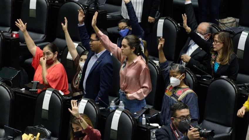 Comisión en Diputados pide ampliar presupuesto 2022 destinado a atención de mujeres