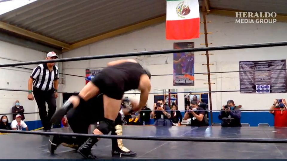 Lucha libre en la CDMX. Foto: Especial / HTV