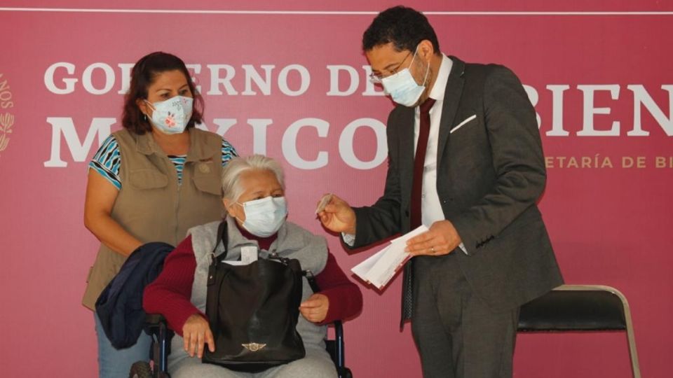 La cobertura del programa s fue extendida a todo el país, para personas a partir de 65 años de edad. FOTO: ESPECIAL