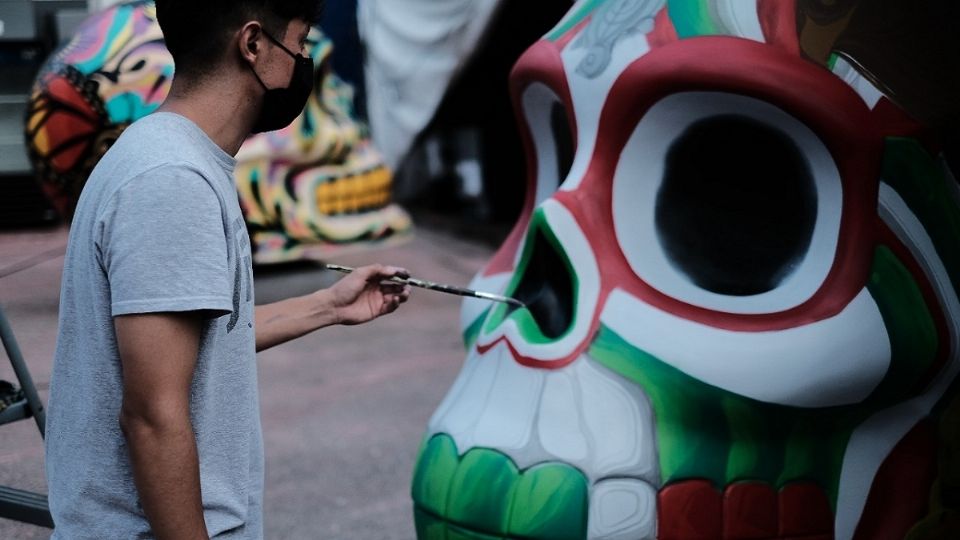 La exposición evoca la sinergia que la sociedad logró durante la pandemia. Foto: Especial
