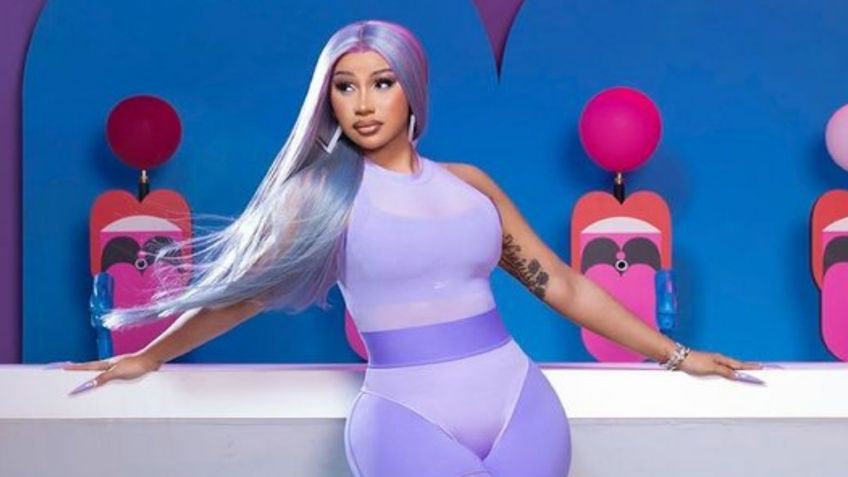 El EXTRAVAGANTE atuendo de Cardi B en la Semana de la Moda en París: FOTO