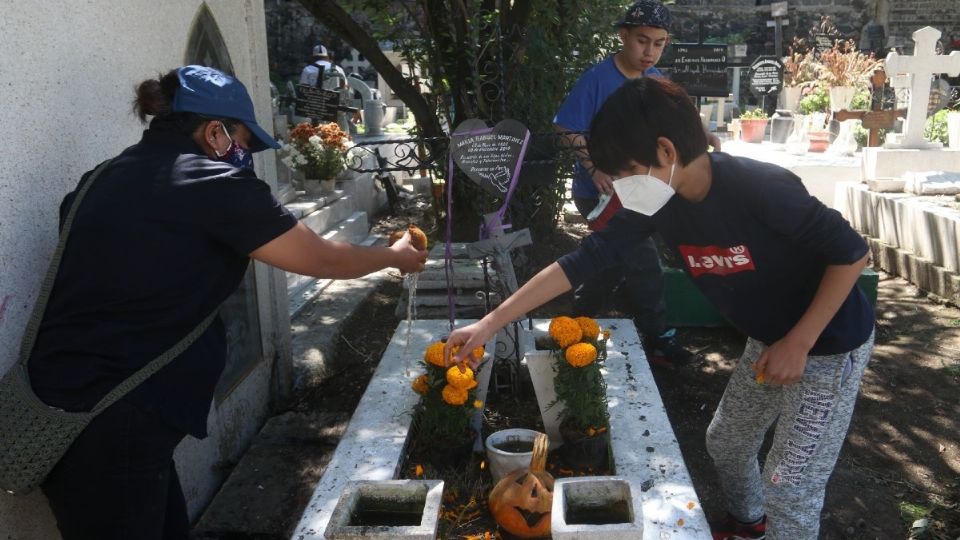 El Gobierno capitalino contribuye a mantener el orden y salvaguardar la integridad de visitantes Foto: Cuartoscuro