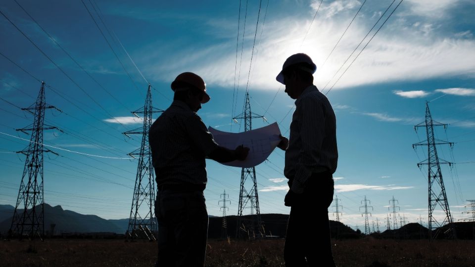 Para la experta la reforma tal como la plantea el presidente podía encarecer la energía en ligar de reducir su costo. FOTO: ESPECIAL