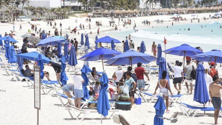 Cancún recibe a más turistas que antes de la pandemia; 1.6 millones en septiembre