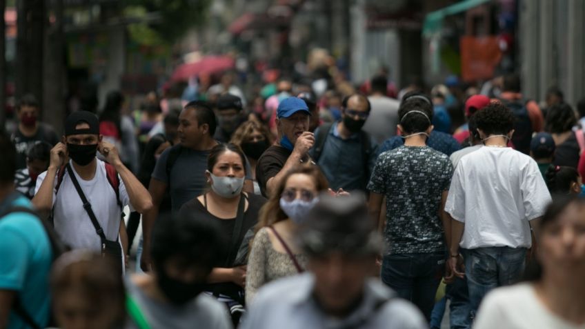 Contagios de Covid-19 podrían aumentar en la CDMX; Ómicron es menos peligrosa que otras variantes