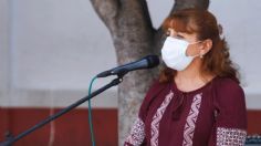 Judith Vanegas devela copón conmemorativo de la llegada del agua a Milpa Alta