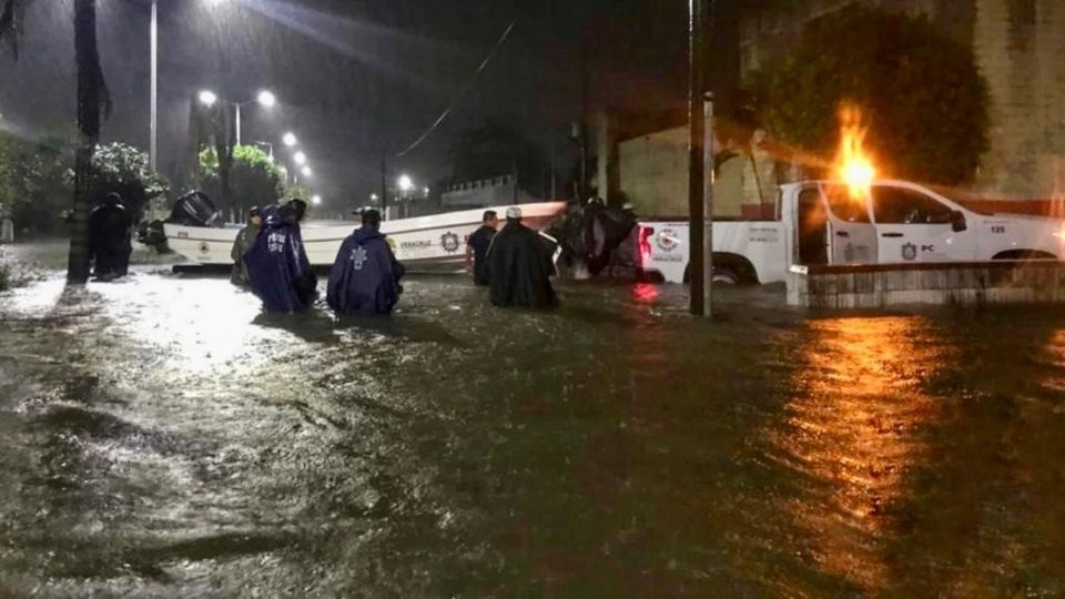 En distintos puntos de la entidad se reportaron inundaciones por las intensas lluvias. Foto: Especial