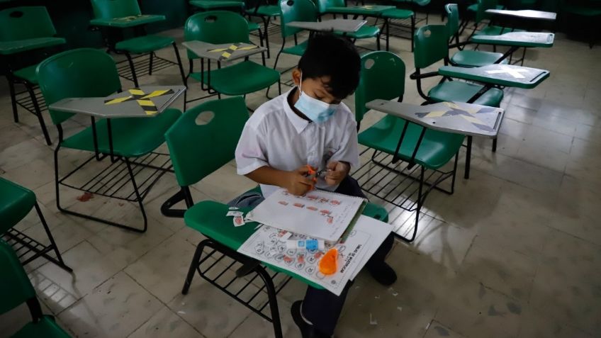 Maestros de Michoacán regresarán a clases el próximo lunes