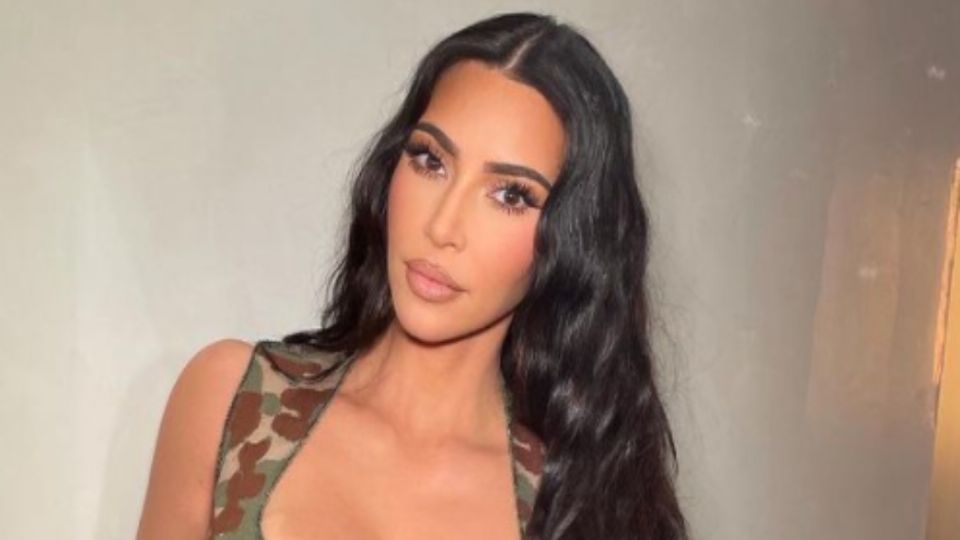 Kim Kardashian es captada en romántico momento con Peter Davidson. Foto: Instagram @kimkardashian