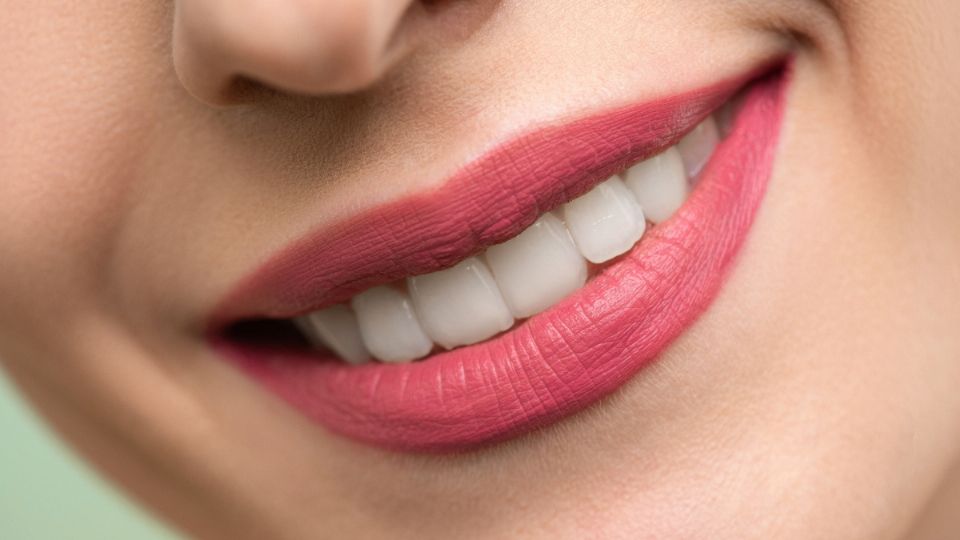 Nuestros labios también necesitan protección solar para evitar la sequedad y las quemaduras solares