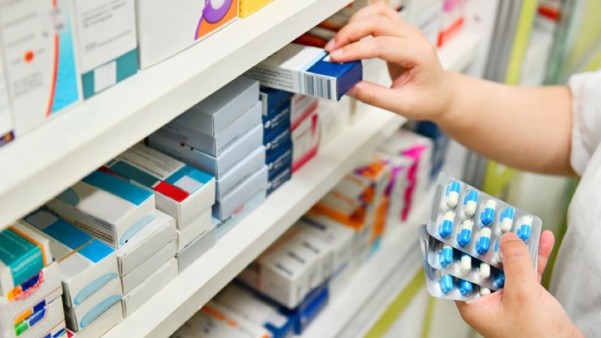 Desabasto de medicamentos seguirá en 2022 por falta de compras anticipadas, advierte ONG