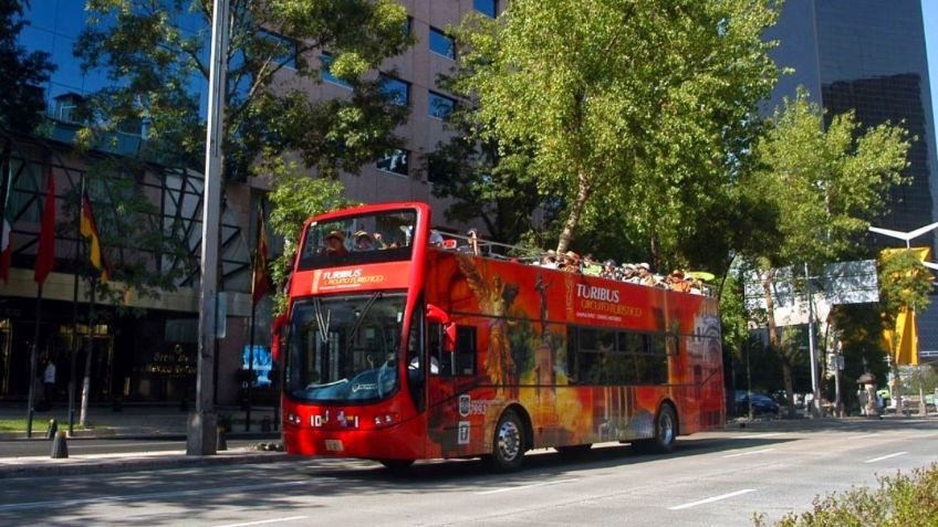 Turibús cuenta con 18 rutas post pandemia, presume Víctor Cortés