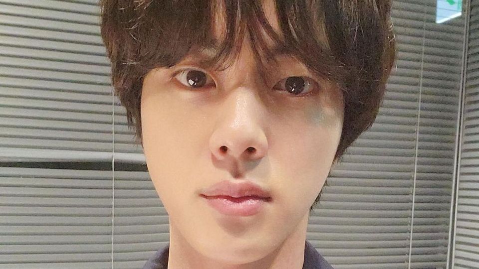 Jin rechazó a esta fan y le rompe el corazón Foto: Especial