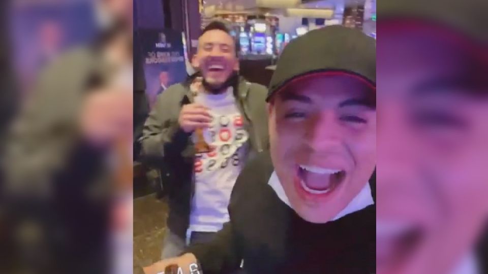 Eduin Caz agarró la fiesta en Las Vegas. Foto: Captura de pantalla