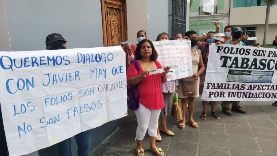 Damnificados manifestaron frente a Palacio de Gobierno