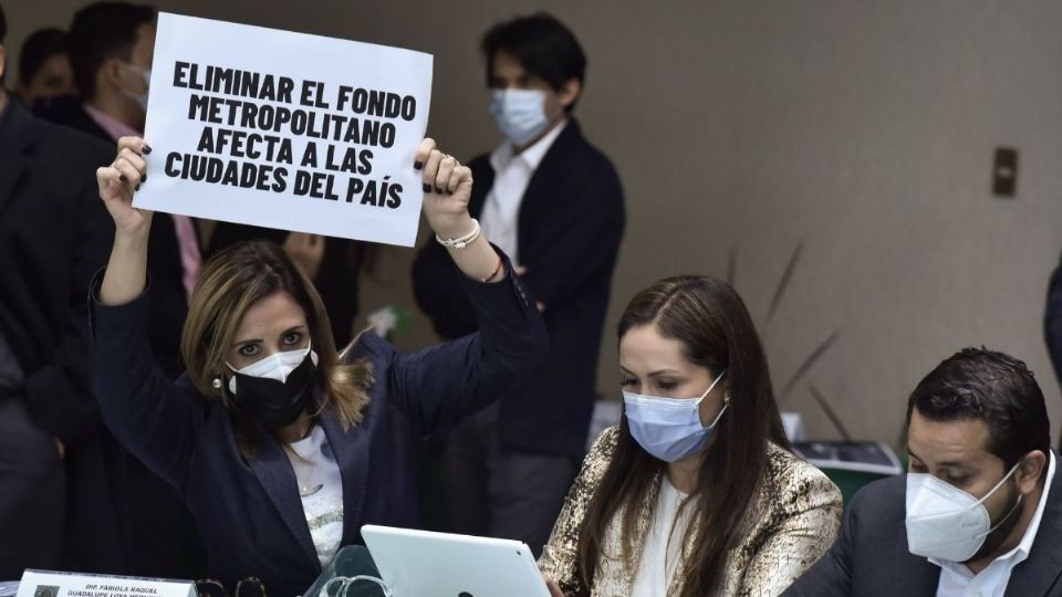 RECLAMO. Los integrantes de la LXV Legislatura mantienen la discusión por el presupuesto. Foto: Cuartoscuro