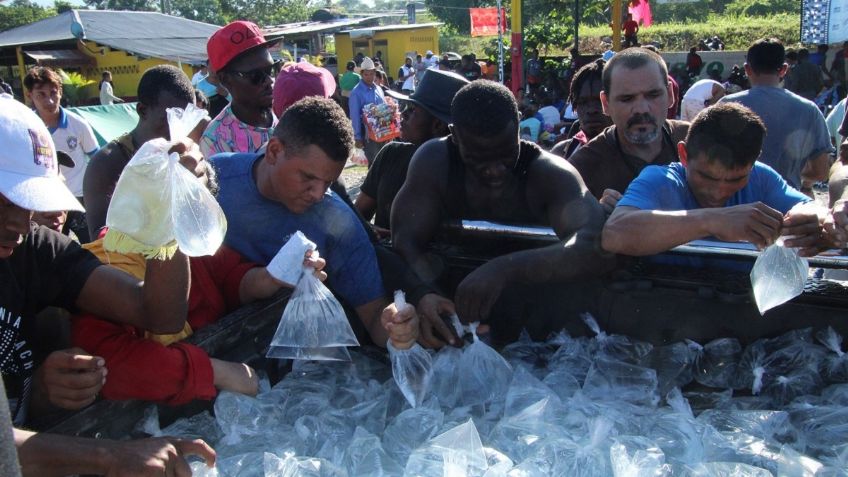 Cientos de migrantes venezolanos se unen a caravana con rumbo a EU