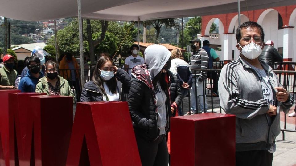 Los kioscos Covid-19 siguen en operación. Foto: Cuartoscuro