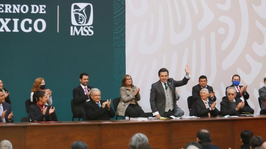 Zoé Robledo asegura que el IMSS enfrentó pandemia de covid con el apoyo y confianza de AMLO