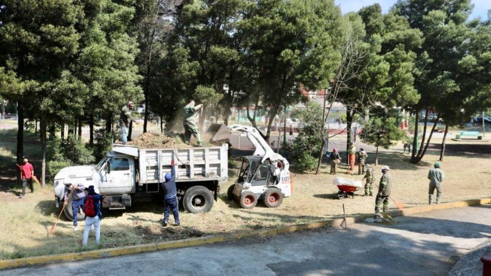 Iztacalco realiza jornadas de limpieza en espacios públicos de la alcaldía (Foto: Especial)