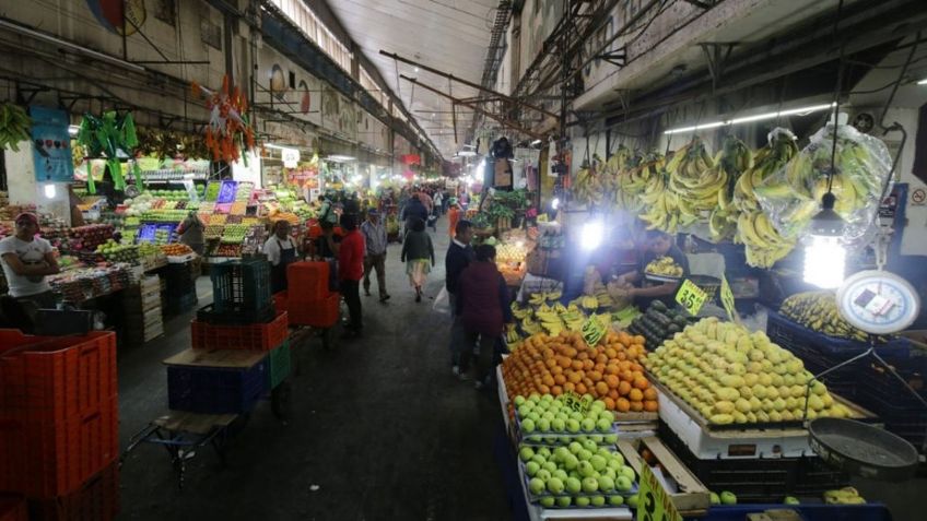 Mercados públicos han ahorrado 68 mil pesos bimestrales con energía sustentable, afirma Sedeco