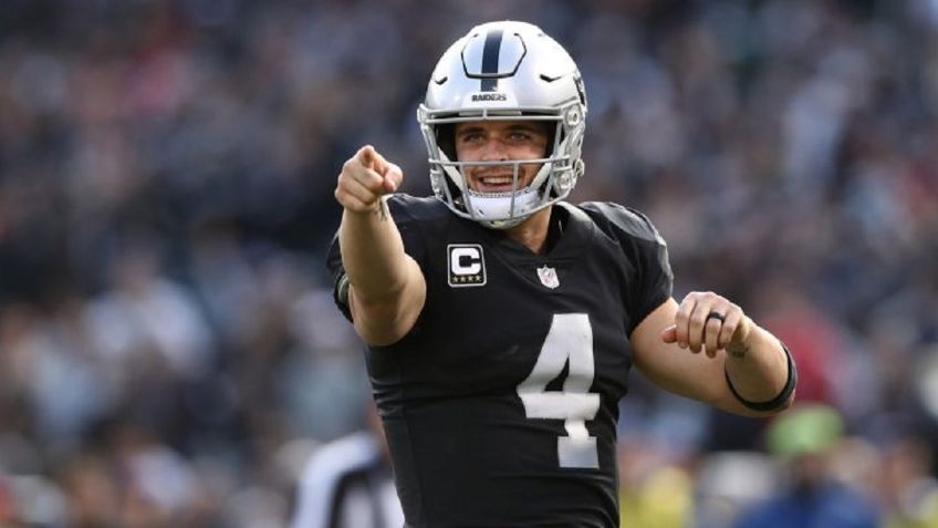 En Día de Acción de Gracias, Raiders de Derek Carr vencen a los Vaqueros de Dallas