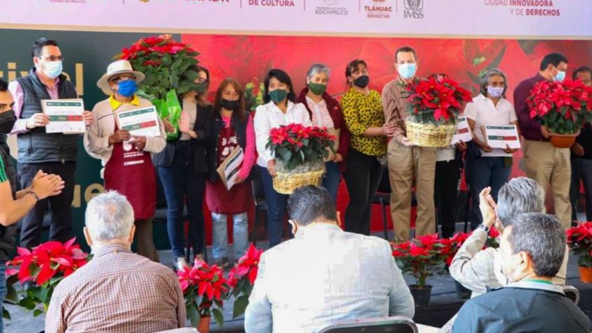 Gobierno de CDMX inaugura Festival de la Nochebuena en Reforma