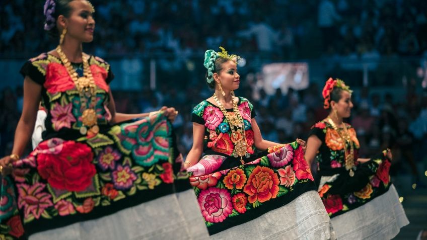 Más Oaxaca en el mundo y más del mundo en Oaxaca