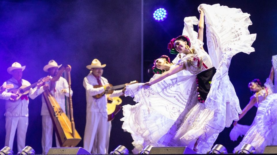 BALLET FOLKLÓRICO DE MÉXICO DE AMALIA HERNÁNDEZ. En la Semana de México en Expo 2020 Dubái. Foto: Luis Carrillo