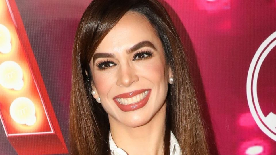 La ex timbiriche es admirada por parecer de 20 a sus 49 años. Foto: Especial