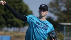 Pitcher Víctor Lizárraga comienza a gestar su carrera en Las Mayores